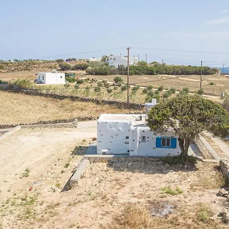 Traditional In Paros. Apartment *